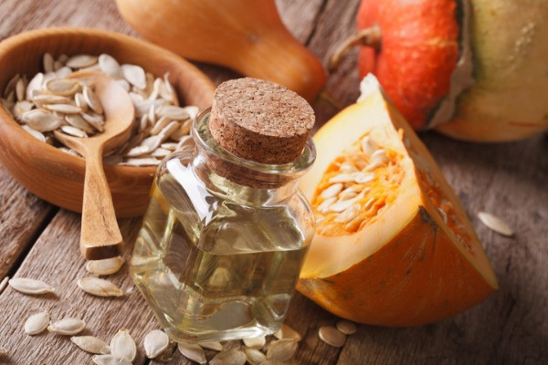 pumpkin-seeds-oil-for-cats-dogs